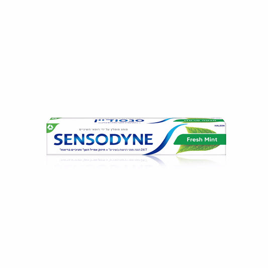 SENSODYNE משחת שיניים סנסודיין הגנה לשיניים רגישות